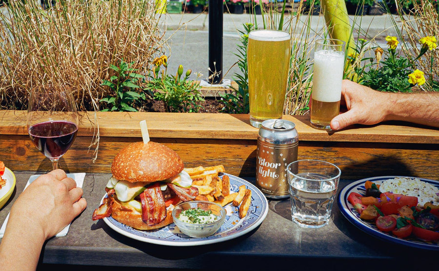 Shopify_Resize_Patio_Meal_Beer_1_900x.jpg?v=1666281016